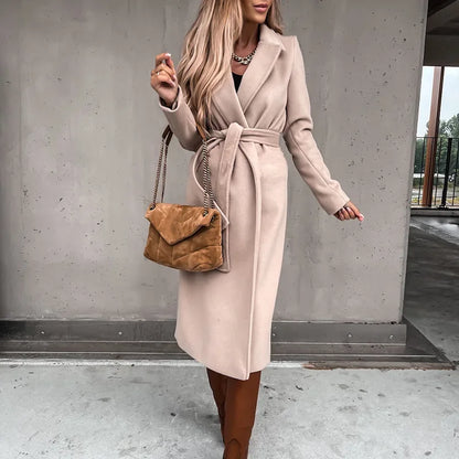 Valya | Maßgeschneiderter und eleganter Wintermantel