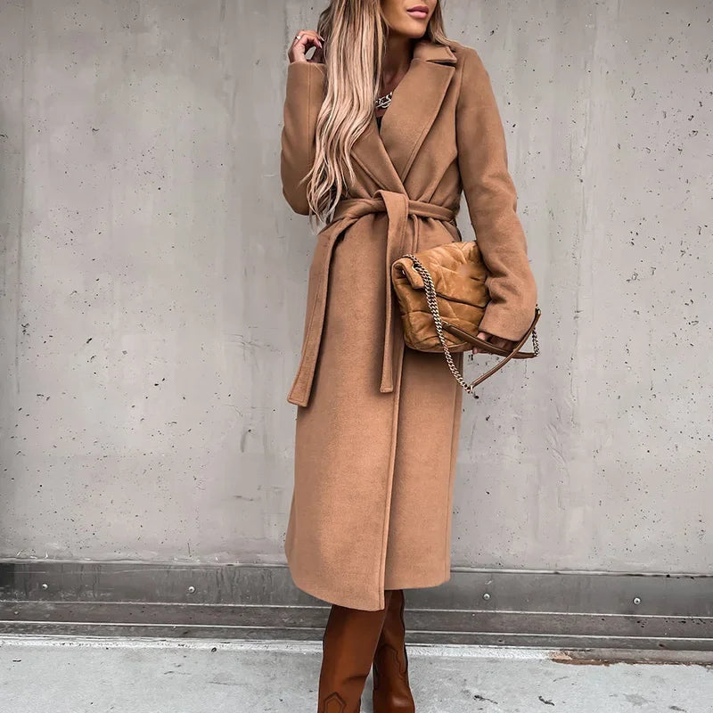 Valya | Maßgeschneiderter und eleganter Wintermantel