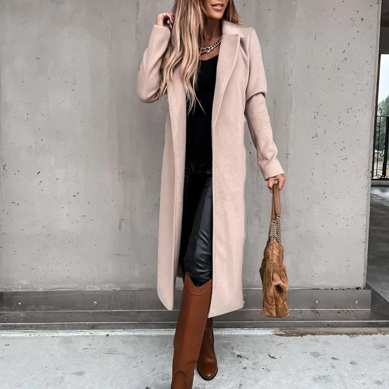 Valya | Maßgeschneiderter und eleganter Wintermantel