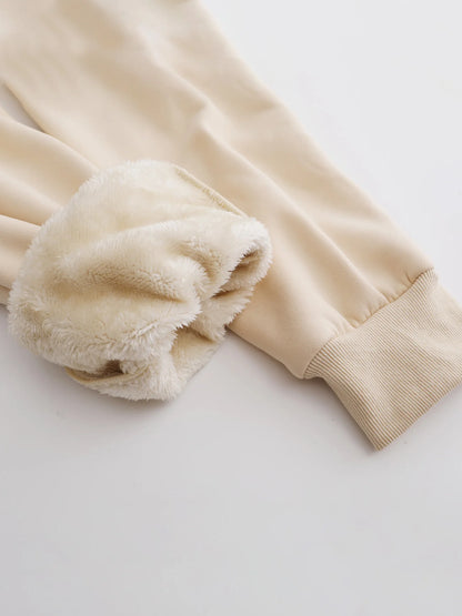 Ma. Cristina | Zeitlose und stilvolle Winterhosen