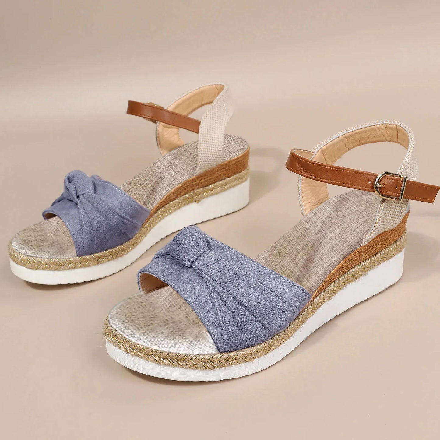 Desiray | Elegante und lässige Wintersandalen