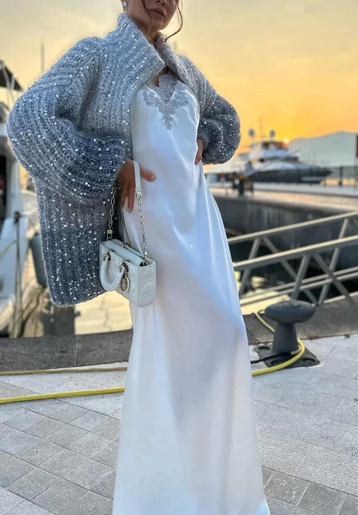 Olena | Klassische und stilvolle Winter-Strickjacke